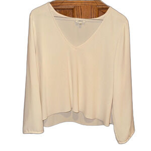 Aritzia wilfred Women's Cream vneck longleeve Blouse size small